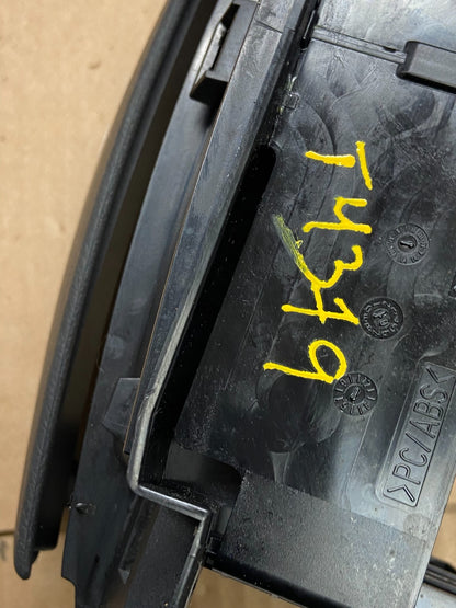 2007 to 2009 Mercedes S-Class S550 Center Console CD Player Cover Trim T4379 DG8