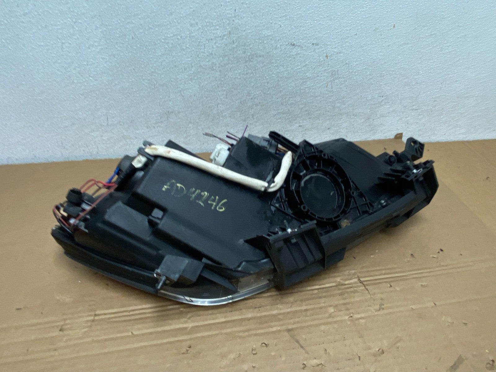Halogen 2007 2008 2009 Mazda CX-7 Left Driver Headlight AD4246 DW7