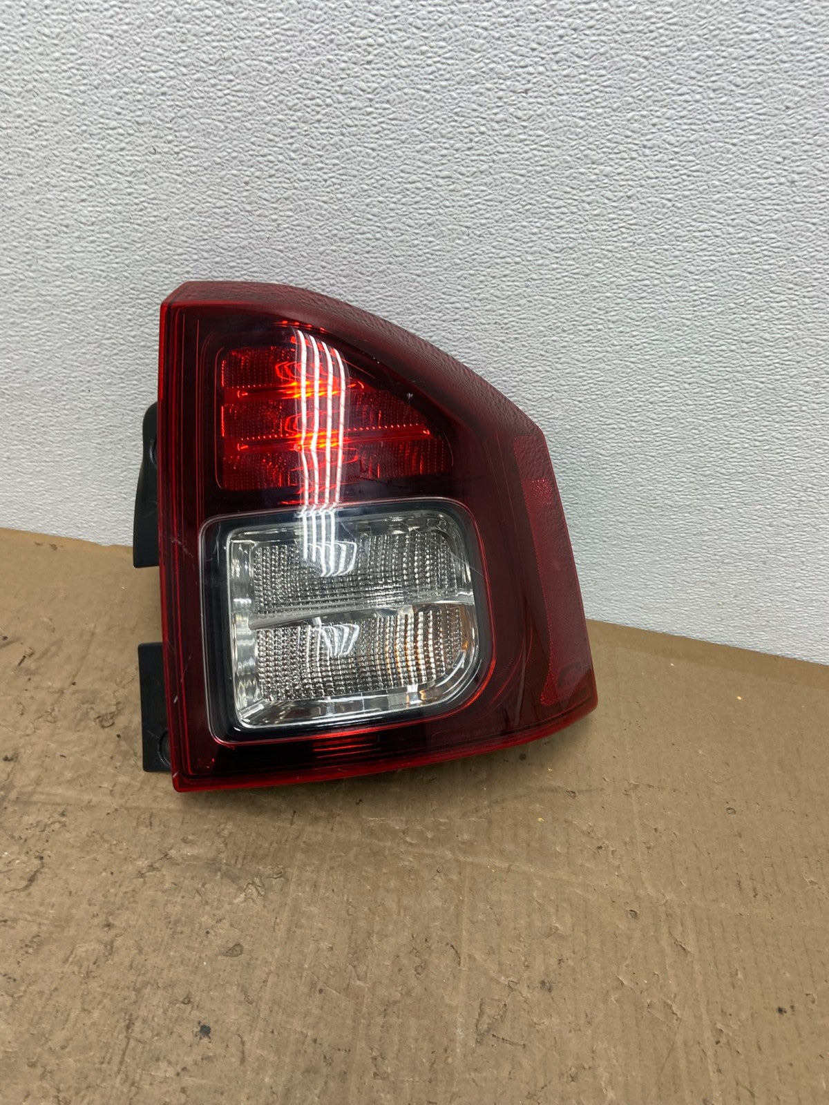2014 - 2017 Jeep Compass Right Passenger Side Tail Light AC0199 LK0