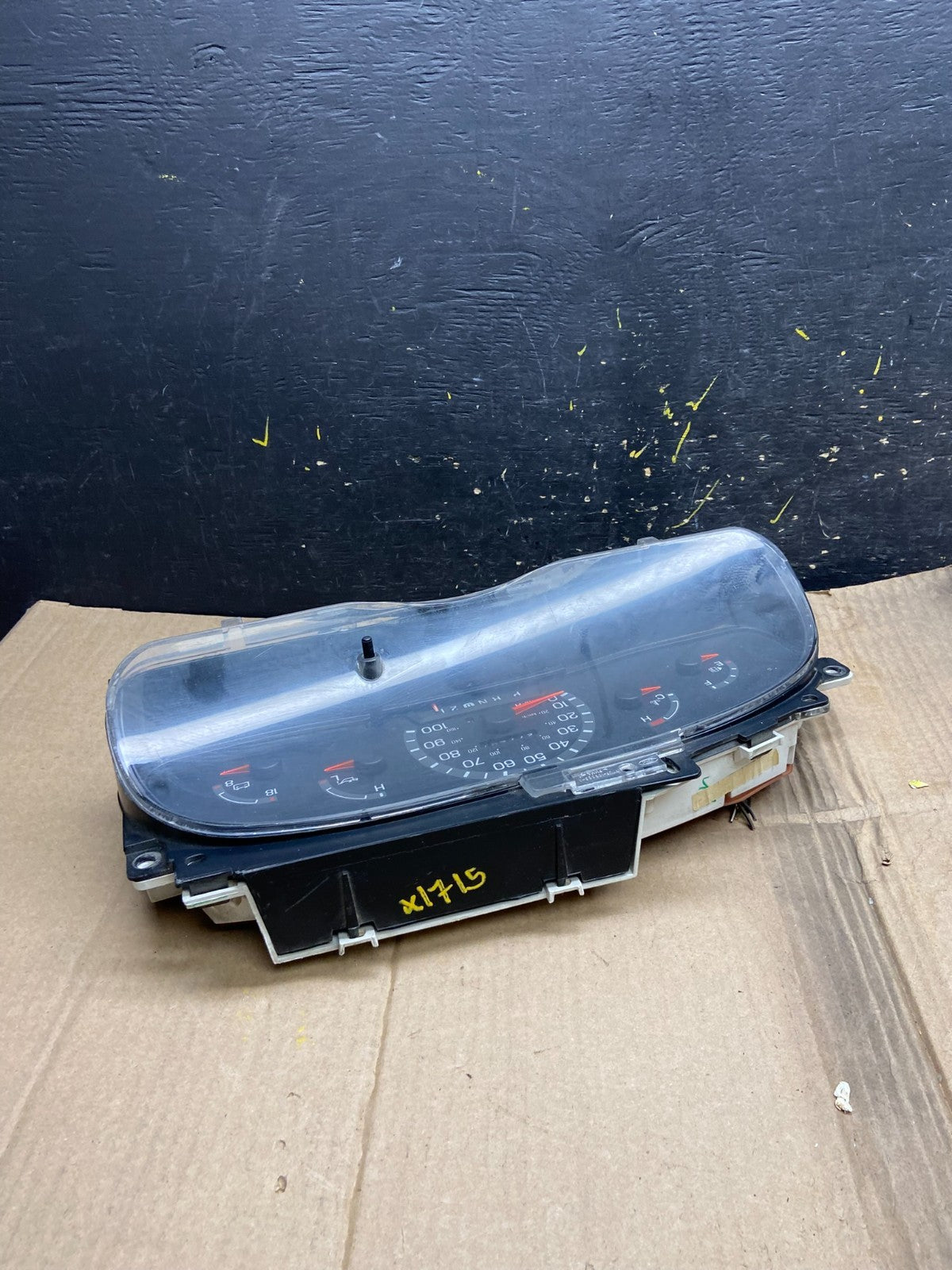 2001 - 2002 Ford Econoline E250 E350 Van Speedometer Instrument Cluster X1715 DG3