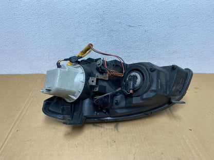 2005 to 2006 Nissan Altima Right Passenger Side Halogen Headlight AD2648 DG5
