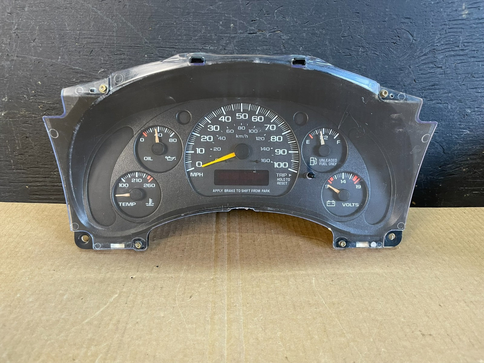 1996 to 2000 Chevrolet Express Speedometer Cluster Gauge AF3602 DG0
