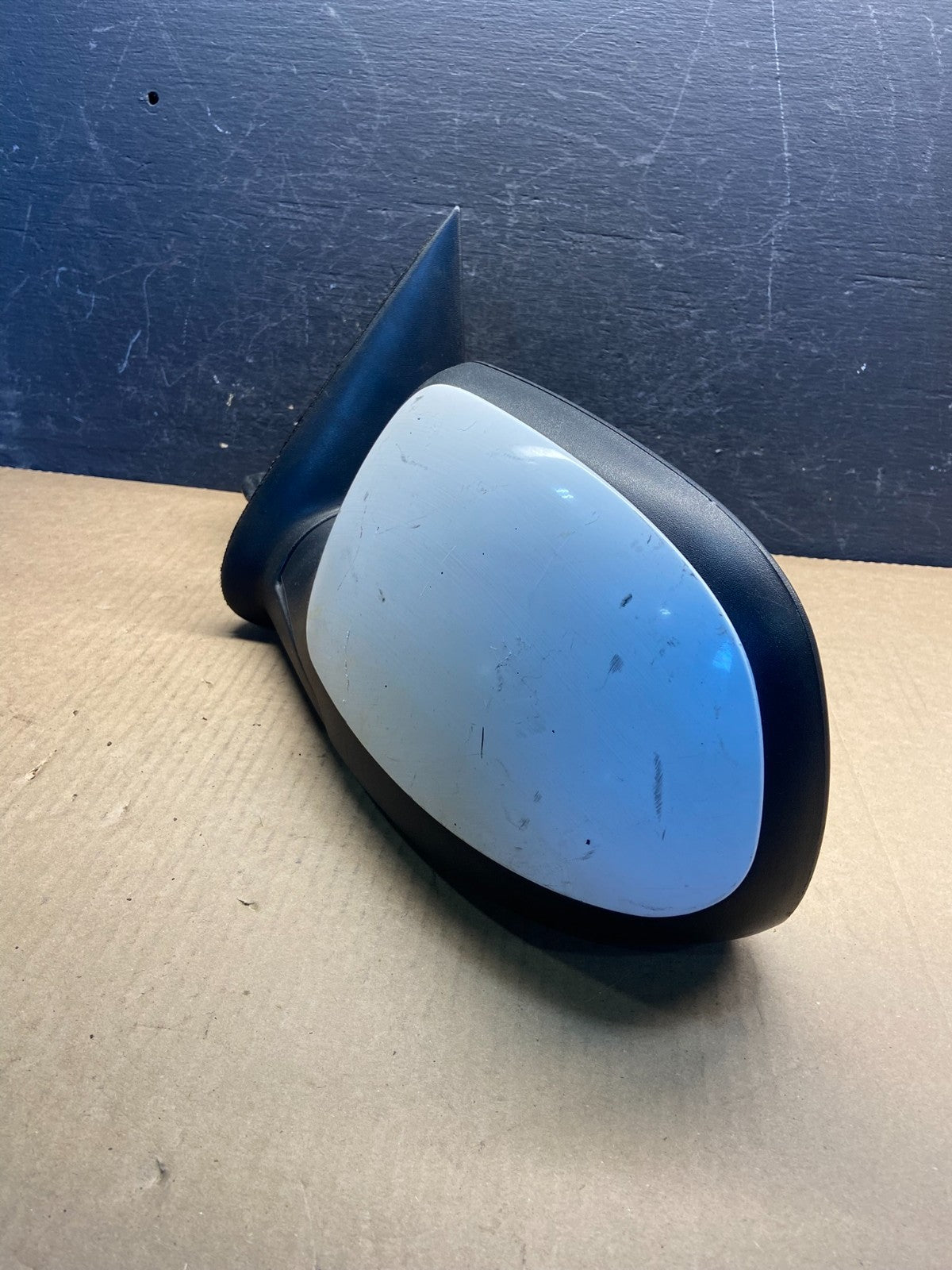 2003-2006 Chevrolet Tahoe Suburban Left Driver LH Turn Door Mirror AF9193 DG2