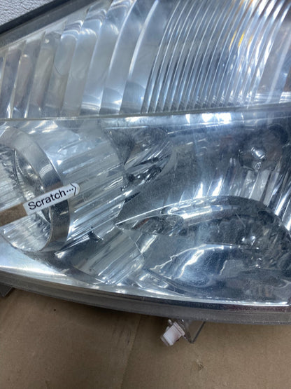 2004 to 2007 Nissan Armada Left Driver Lh Side Headlight Halogen M4620 DW4