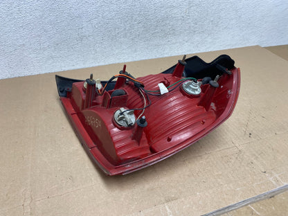 2001-2003 Sedan Hyundai Elantra Left Driver Lh Side Tail Light AE6754 DW7