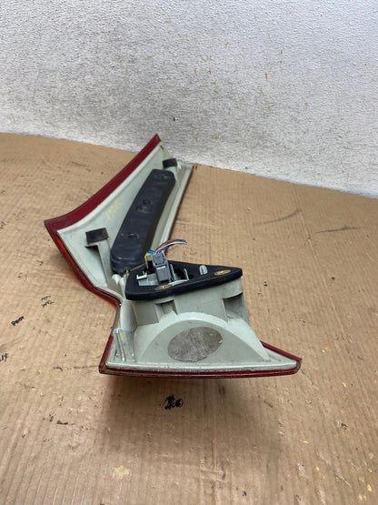 2008 to 2013 Volvo XC70 V70 Right Passenger Tail Light Upper AI8261 LK6