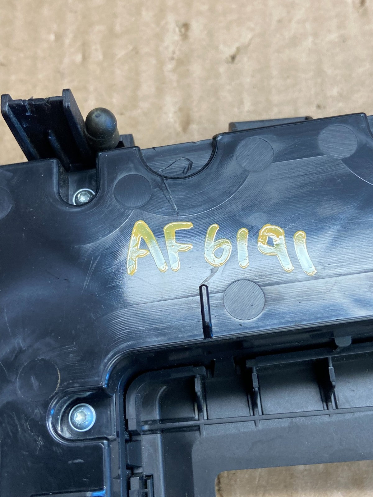 2013 to 2015 Ford Fusion Radio Climate Control A/C Control af6191 DG6
