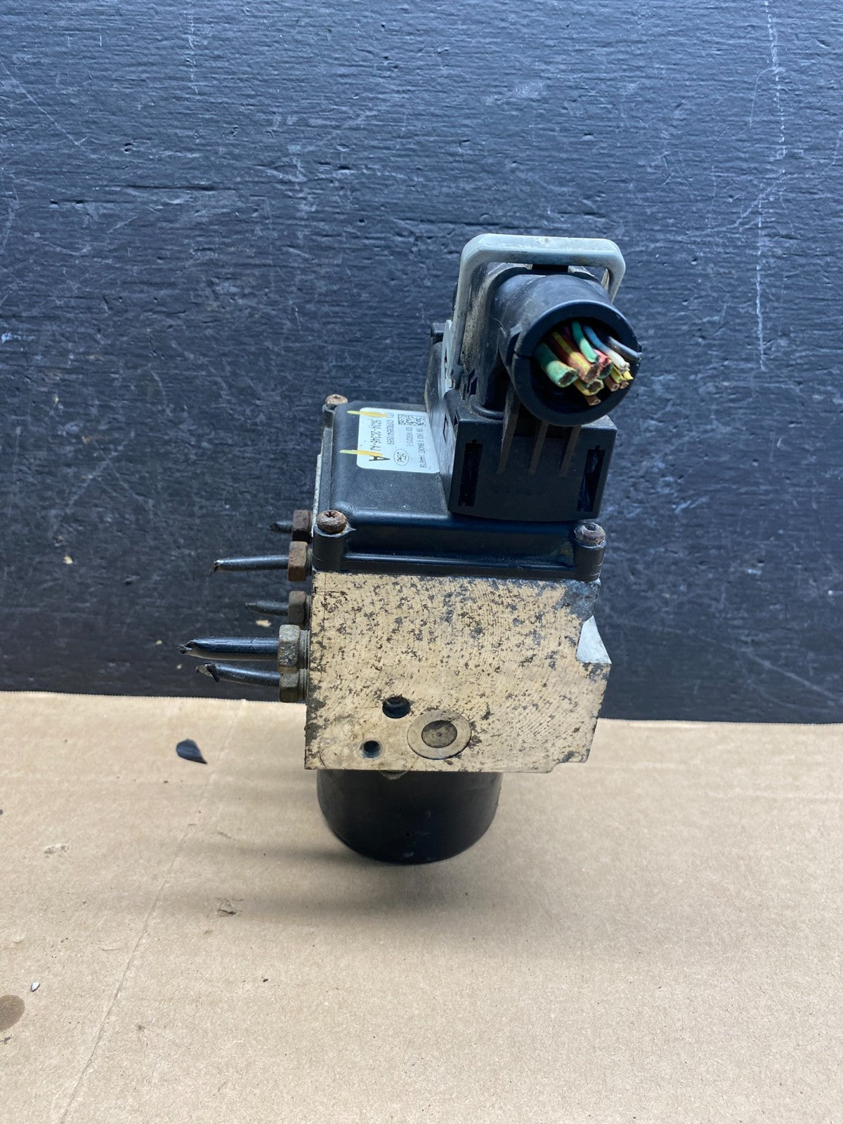 2005 2006 2007 Ford F250 F350 SD ABS Anti Lock Brake Pump Module AE9990 DG2
