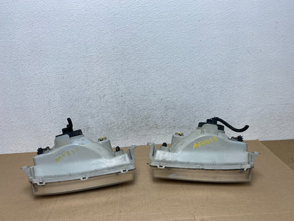 1998 to 2002 Kia Sportage Left+Right Halogen Headlights AE4855 DW6