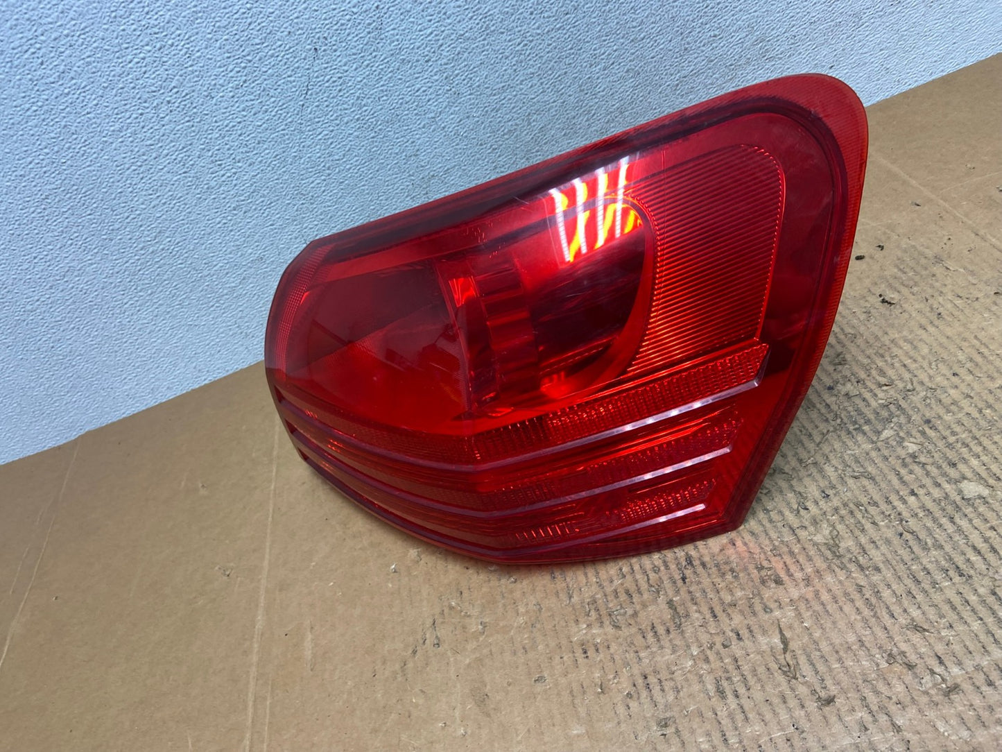 2008 to 2015 Nissan Rogue Right Passenger Rh Side Tail Light AE1576 LK1