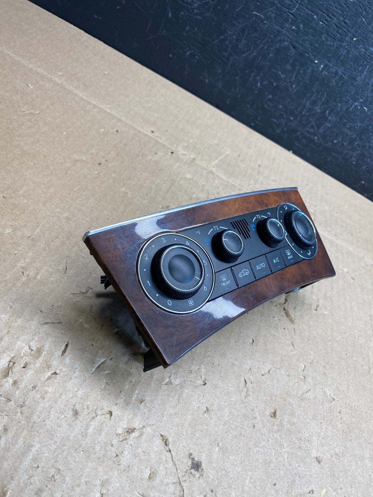 2005-2009 Mercedes W203 C230 C240 A/C Heater Climate Control Trim AC6323 DG1
