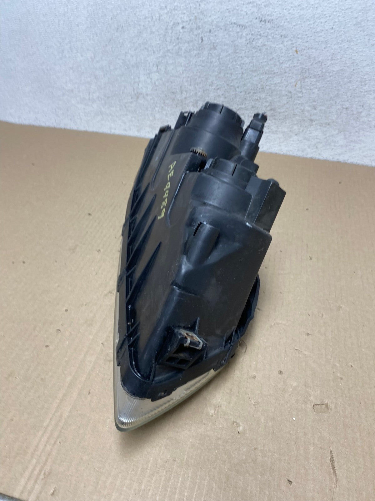2006 to 2008 Hyundai Sonata Left Driver LH Side Headlight Halogen AE9489 LK6