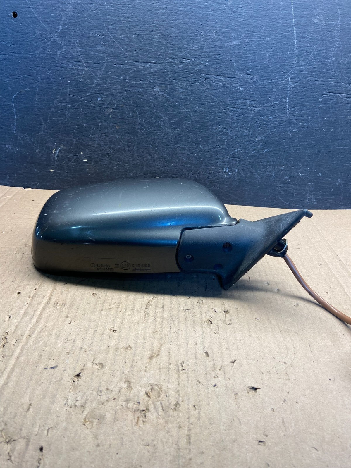 2003 to 2005 Subaru Forester Right Passenger Side Door Mirror AE2380 DW3