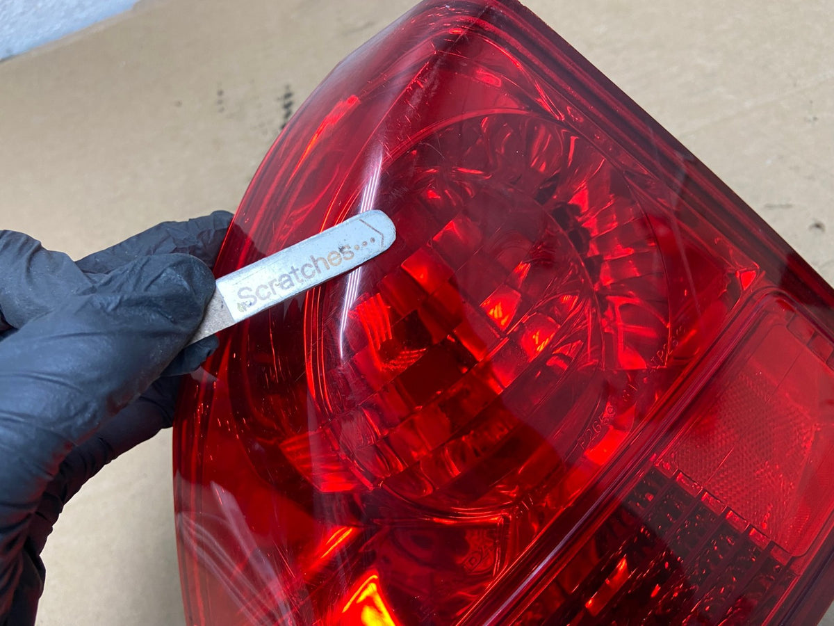 2003 2004 2005 Honda Civic Sedan Left Driver LH Side Tail Light AH7815 LK3