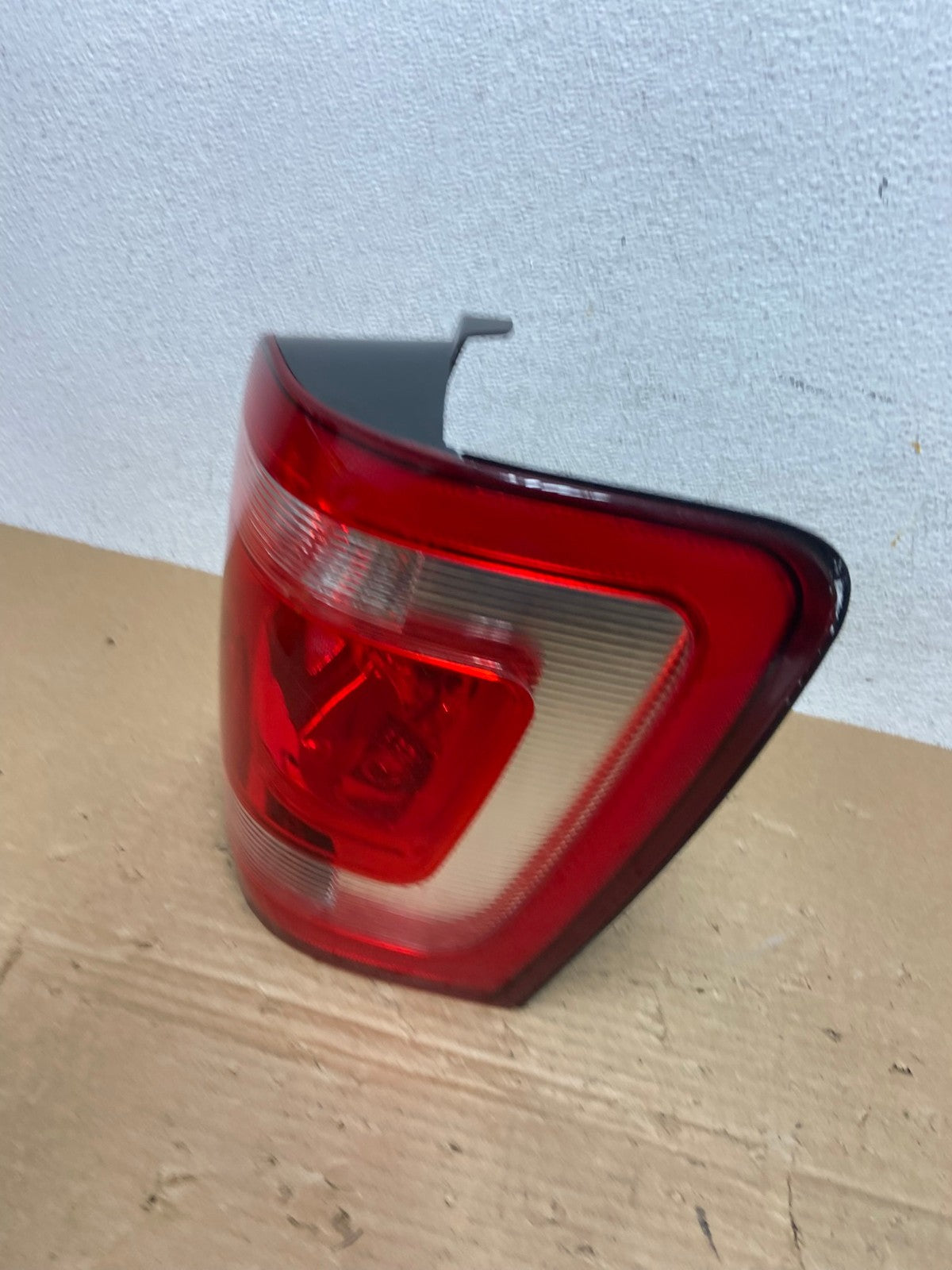 2008 to 2012 Ford Escape Right Passenger RH Side Tail Light AD4063 LK1