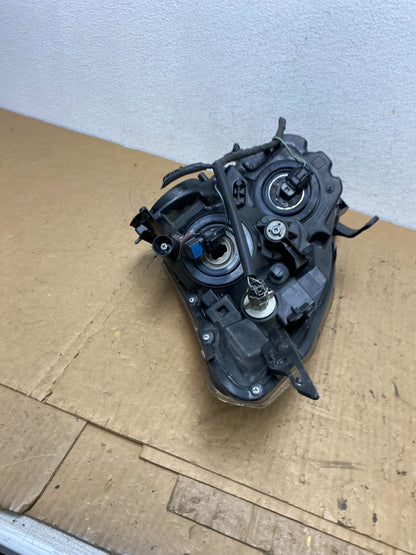 2009-2013 Nissan Rogue Right Passenger Halogen Headlight TYC AD0525 DW6