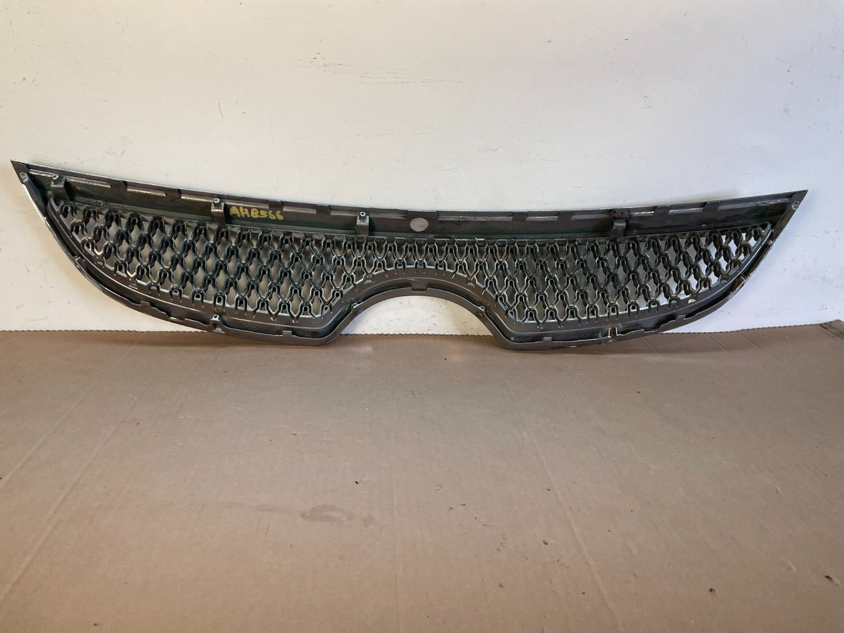 2007 to 2011 Hyundai Veracruz Chrome Grille Grill AH8566 DG3