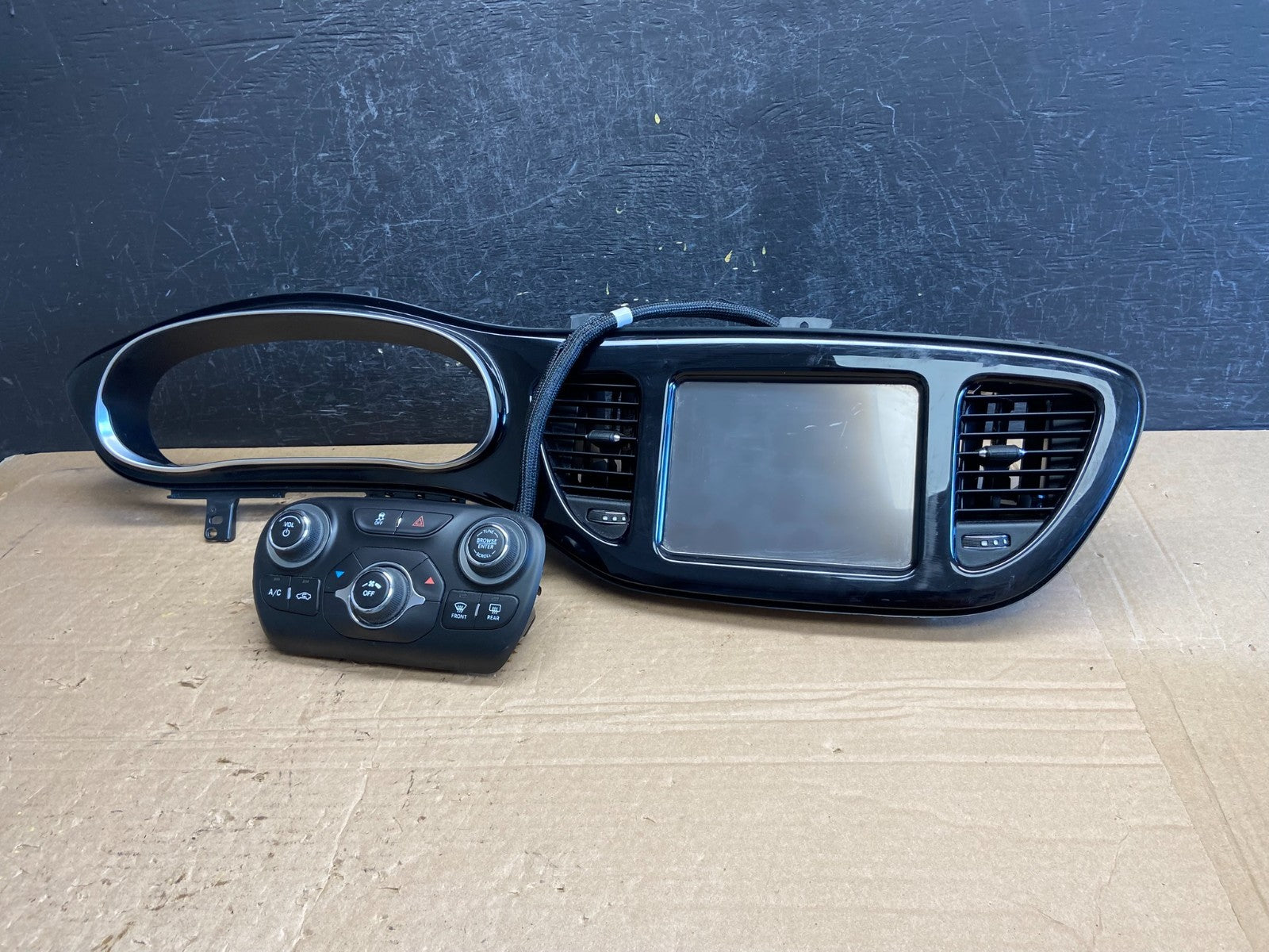 2013-2016 Dodge Dart Speedometer Radio Climate Control Bezel Screen af2203 DG0