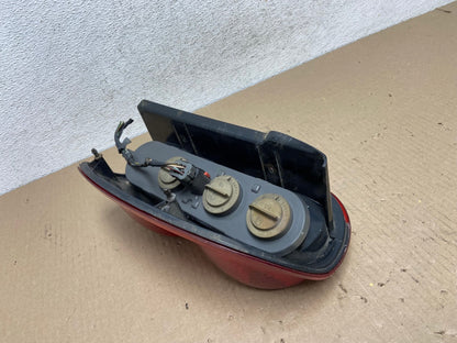 2002 2003 2004 Jeep Liberty Left Driver LH Side Tail Light AE9572 LK7