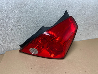 2008 - 2013 Nissan Altima Coupe Right Passenger Side Rh Tail Light OEM AB2344 DW0