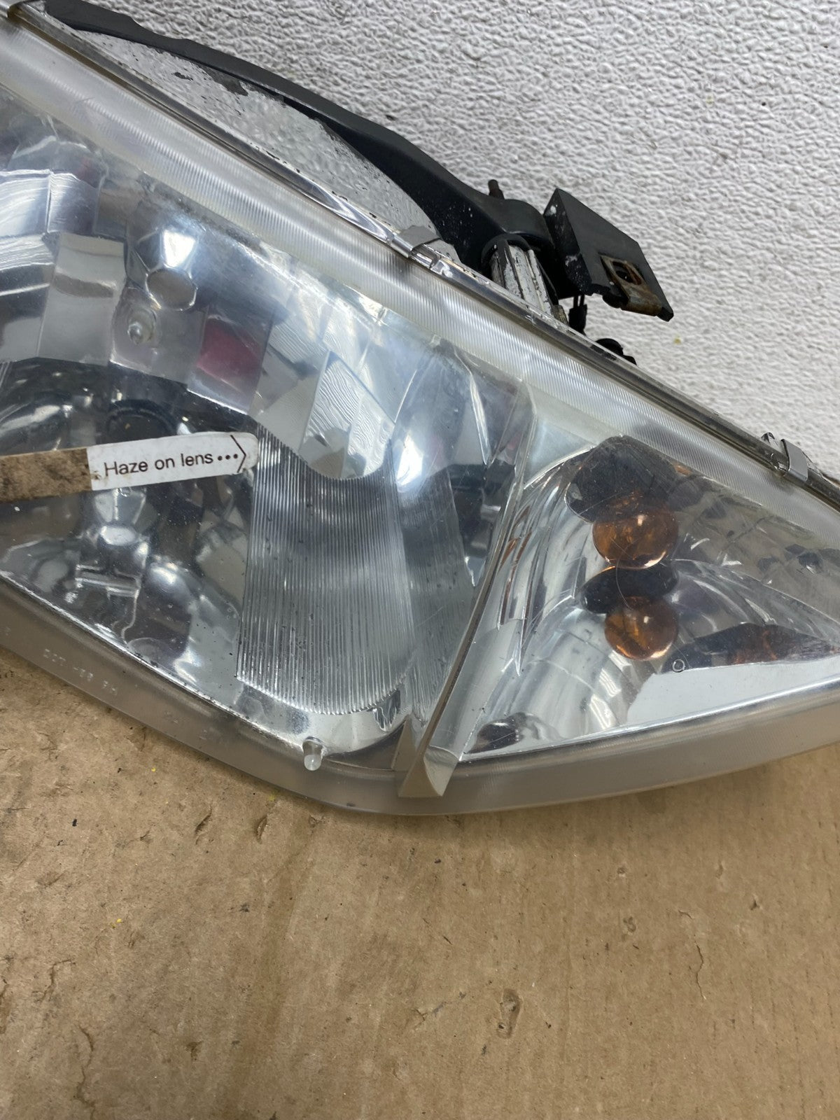2001 to 2002 Nissan Quest Left+Right Side Halogen Headlights AG2505 DW6