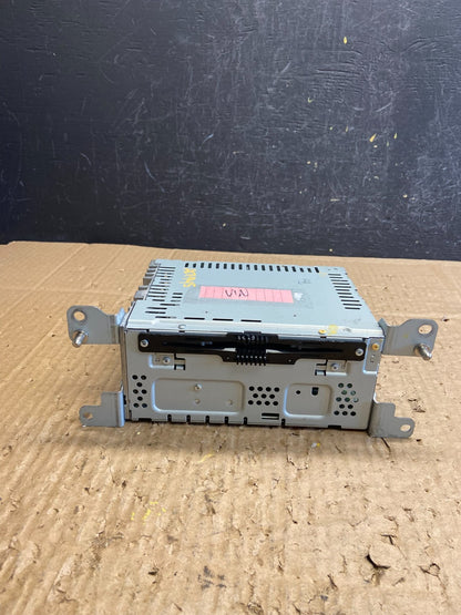2013 2014 2015 Ford Fusion Radio Audio Receiver AM FM CD MP3 ad1945 DG0