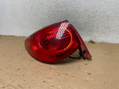 2009 2010 2011 2012 Chevrolet Traverse Left Driver LH Tail Light AG8195 LK2