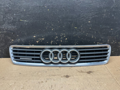 2000 to 2002 Audi A4 Upper Front Grill Grille y9644 DG0
