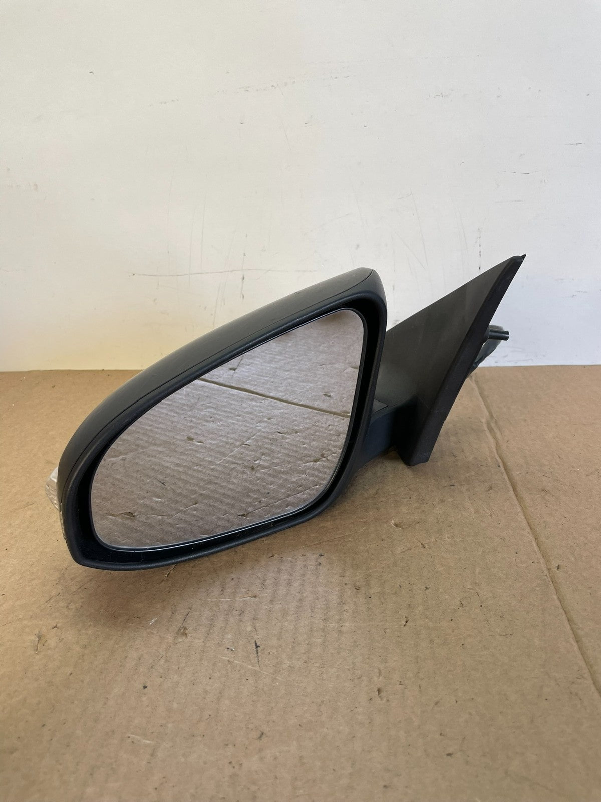 2013 - 2018 Toyota Avalon Left Driver LH View Door Turn Sgn Mirror AH6272 DW2