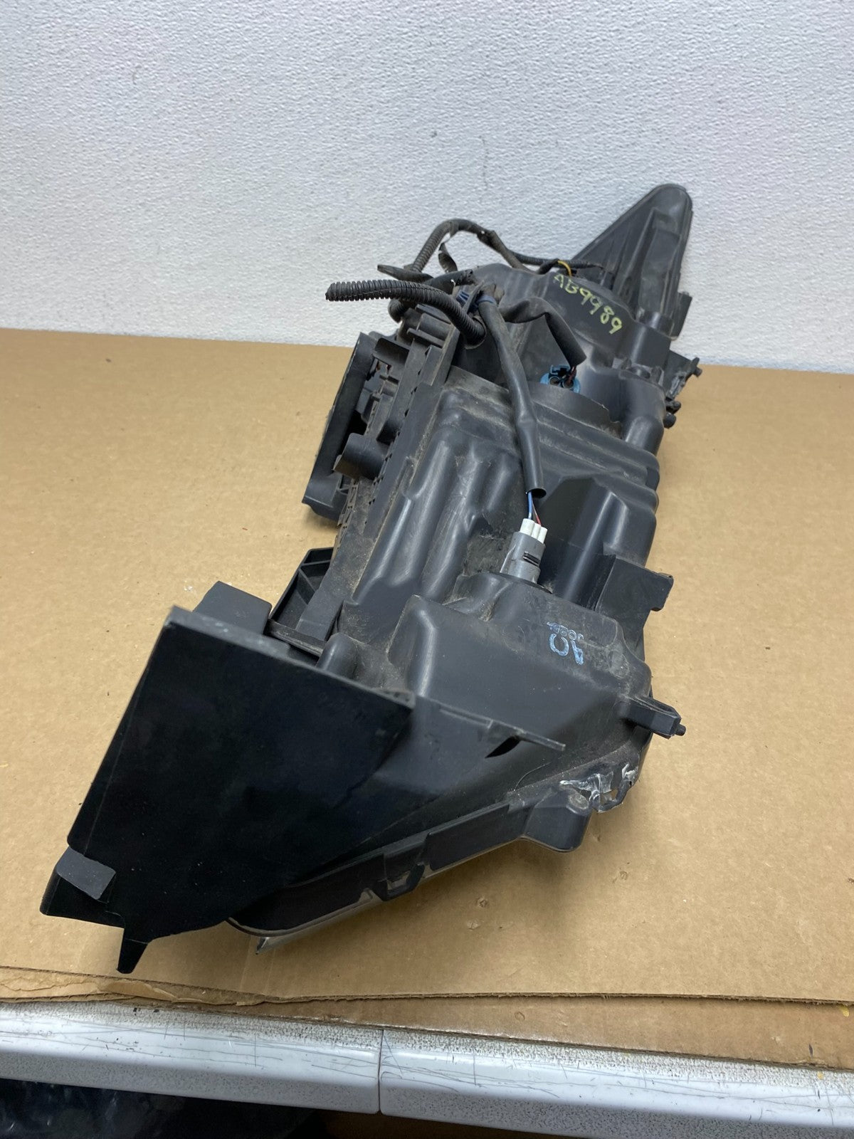 2010 - 2012 Honda Accord Crosstour Left Driver LH Side Headlight AB9989 DW8
