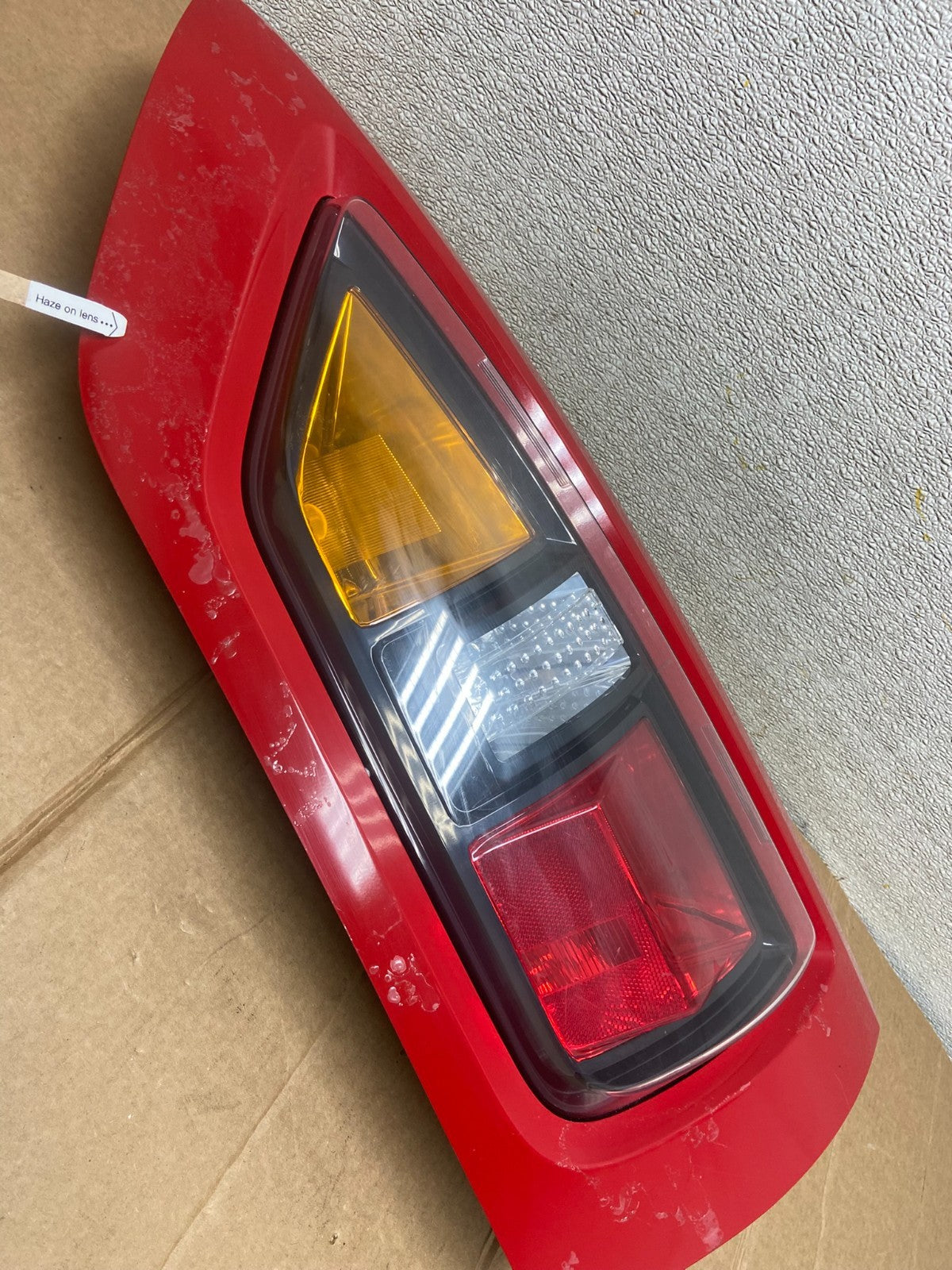 2010 to 2011 Kia Soul Left Driver LH Side Tail Light Oem AA1073 DW4