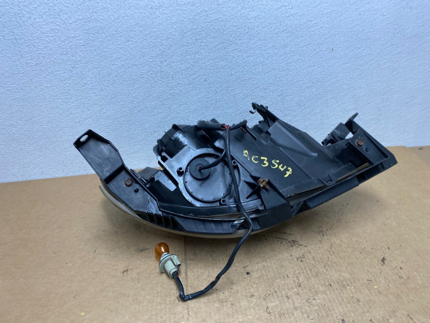 2008 to 2011 Subaru Impreza Left Driver LH Side Halogen Headlight Oem AC3547 DW10