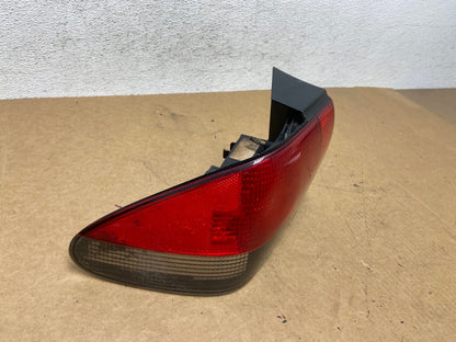 1994 to 1998 Saab 900 & Turbo Left Driver LH Side Tail Light AE3024 LK2