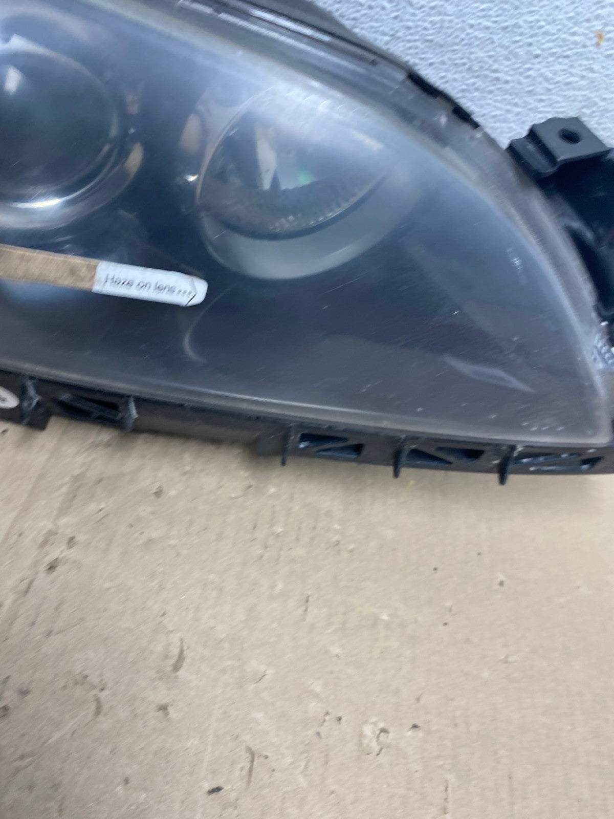 2004 to 2009 Mazda 3 Sedan Right Passenger Rh Side Headlight AE9561 LK4