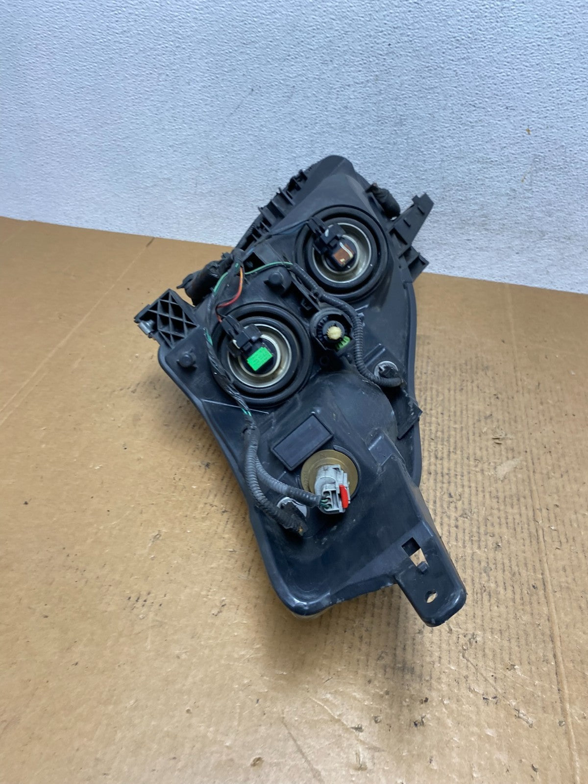 Sedan 2010 2011 2012 Nissan Altima Headlight Right Passenger Rh AE1602 DW7