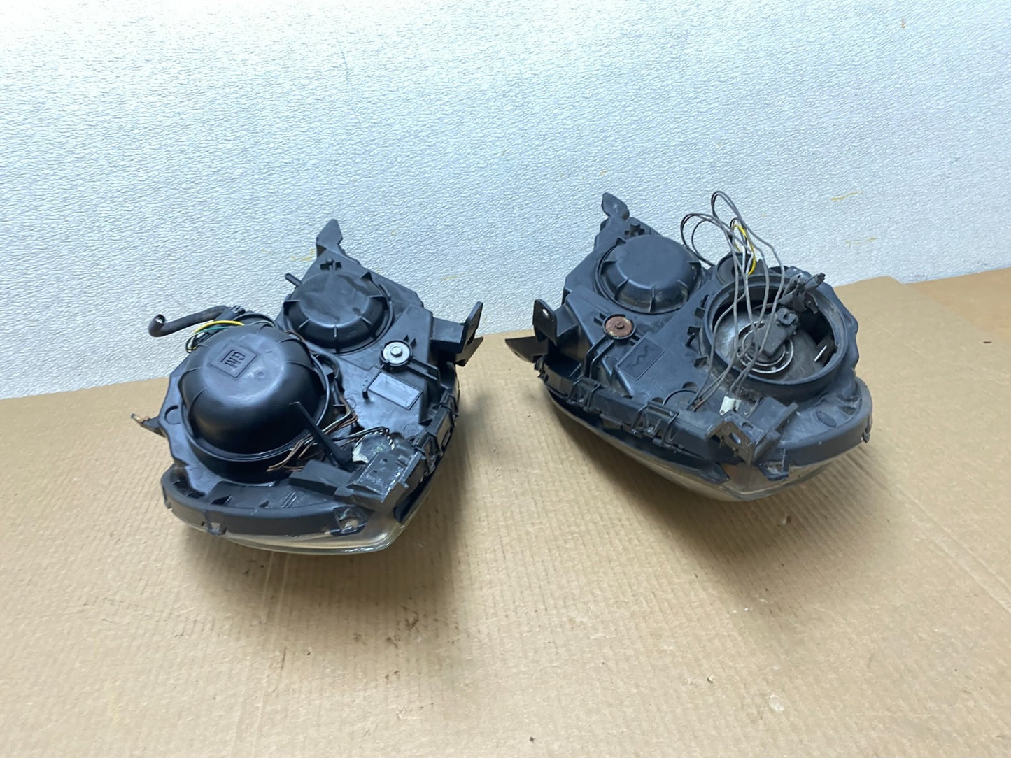 2010 - 2015 Chevrolet Equinox Halogen Headlights Left+Right Side Set OEM W381415
