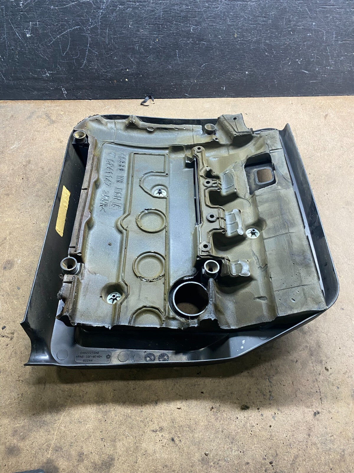 2012 to 2014 Chrysler 200 Engine Cover Top Lid Cover N0350 PS6