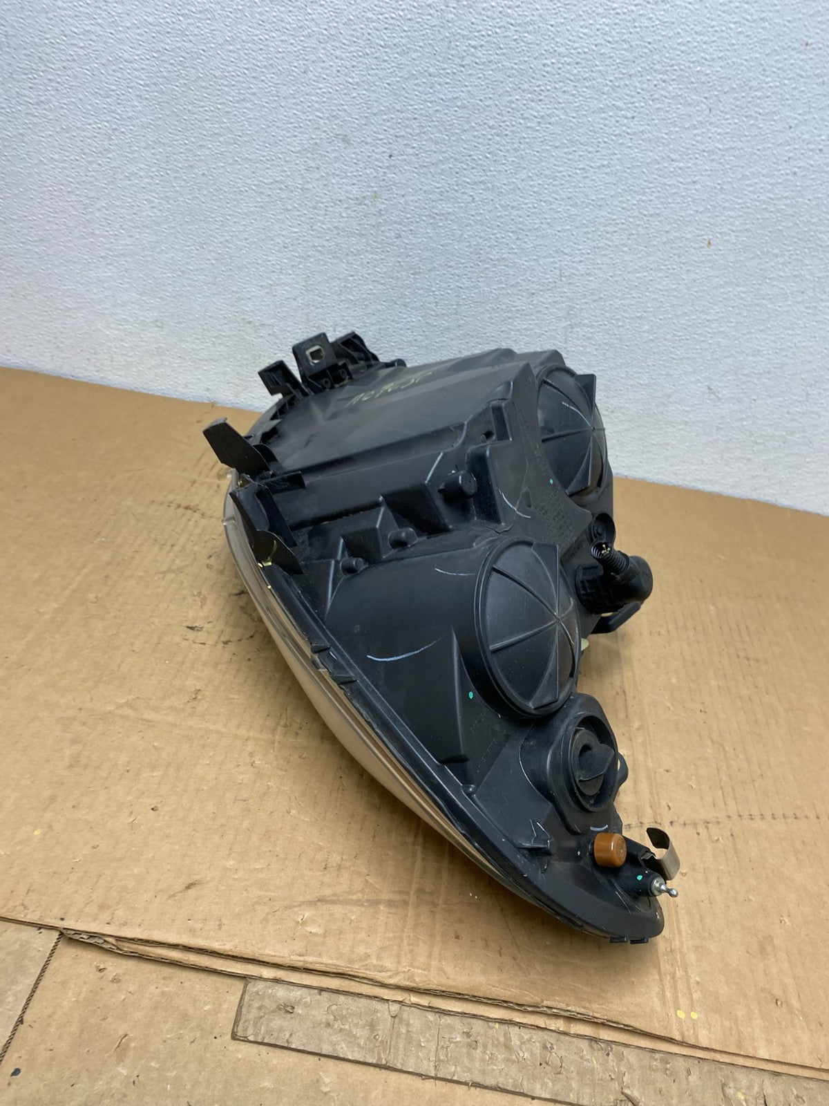 2014 - 2020 Dodge Ram Promaster Right Passenger RH Halogen Headlight AC7630 DW9