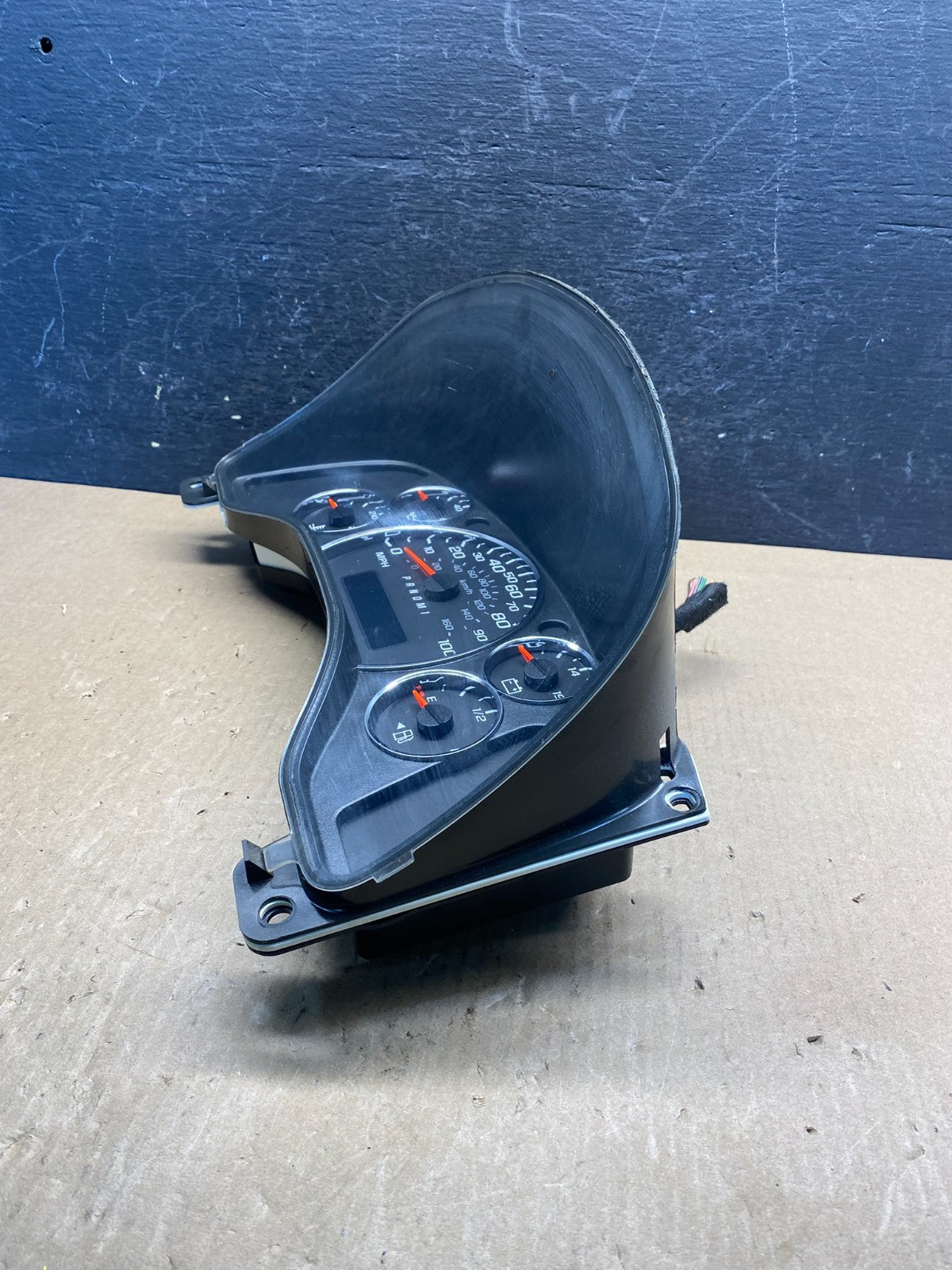 2012 Chevrolet Express Speedometer Cluster Gauge AG1881 DG2