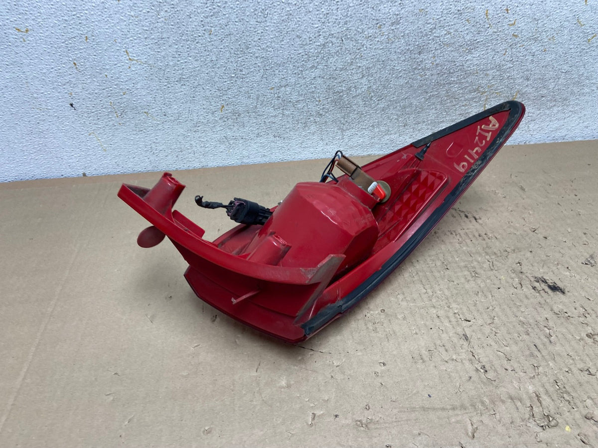2009 2010 2011 2012 Chevrolet Traverse Right Passenger Tail Light AI2419 LK4