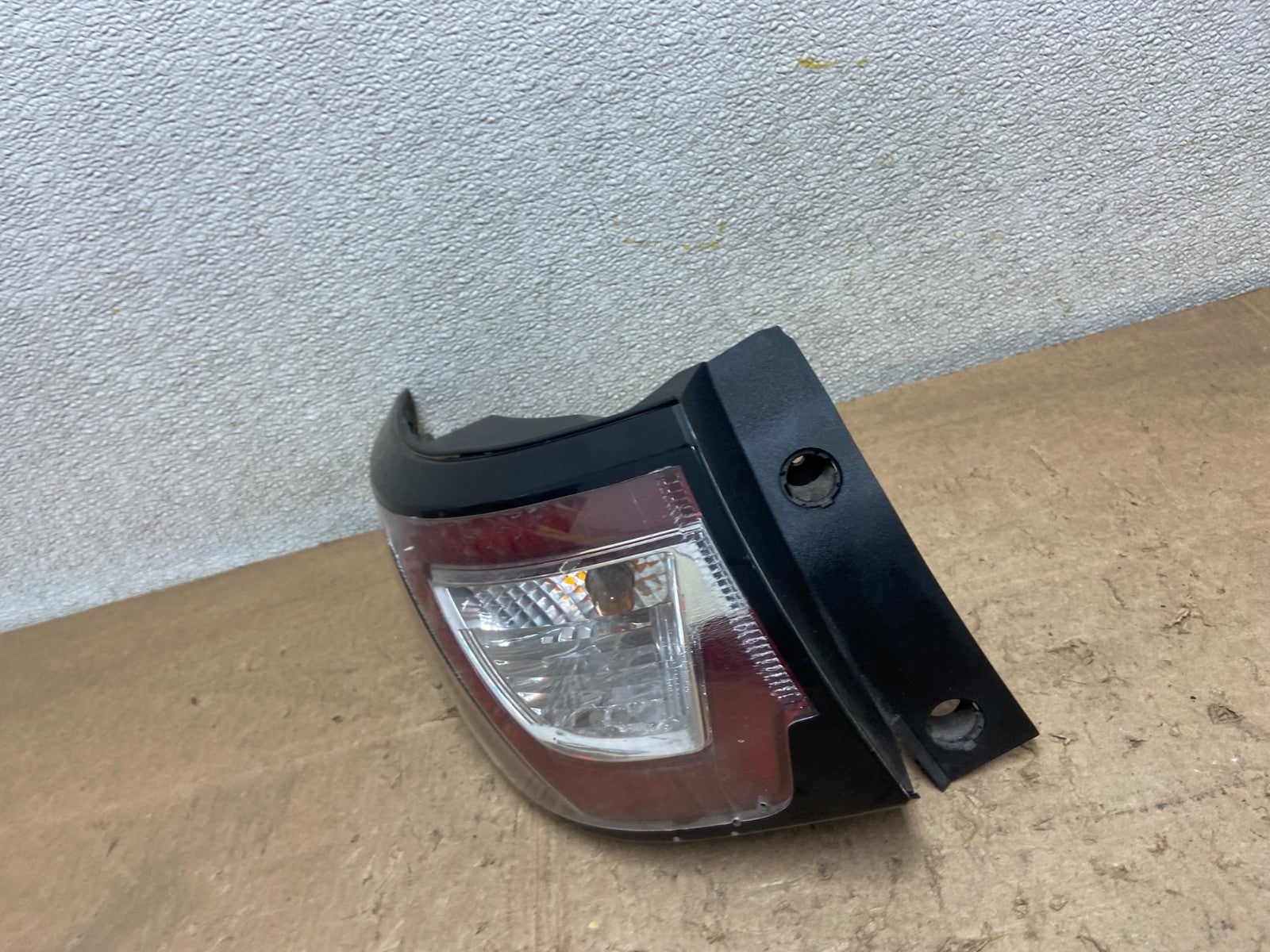 2013 to 2017 Chevrolet Traverse Left Driver LH Side Tail Light Oem Y8251 DW1