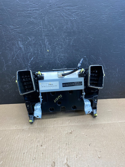 2006 to 2007 Lexus RX400H Radio Navigation Screen Climate Control AC6448 DG5
