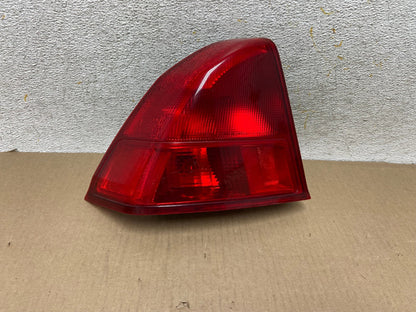 2001 2002 2003 Honda Civic Sedan Left Driver Lh Tail Light AH5714 LK0