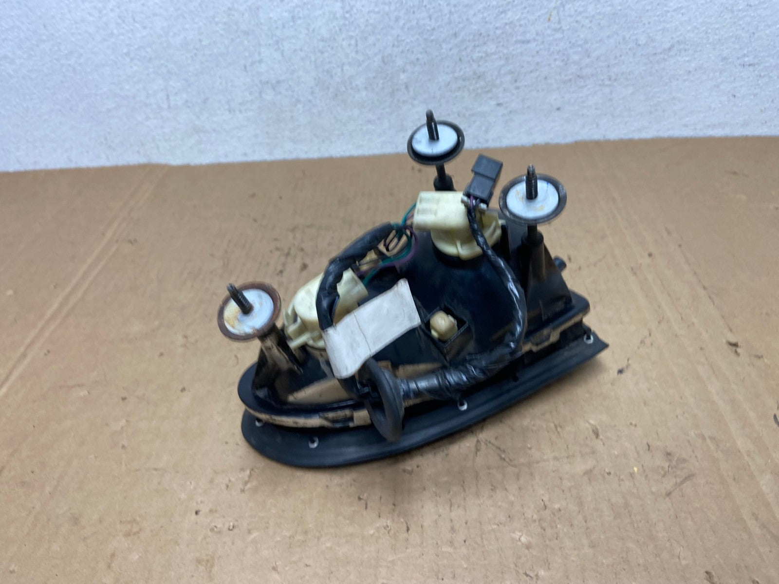 1995 to 2000 Oldsmobile Aurora Left Driver LH Side Tail Light AD3194 LK4