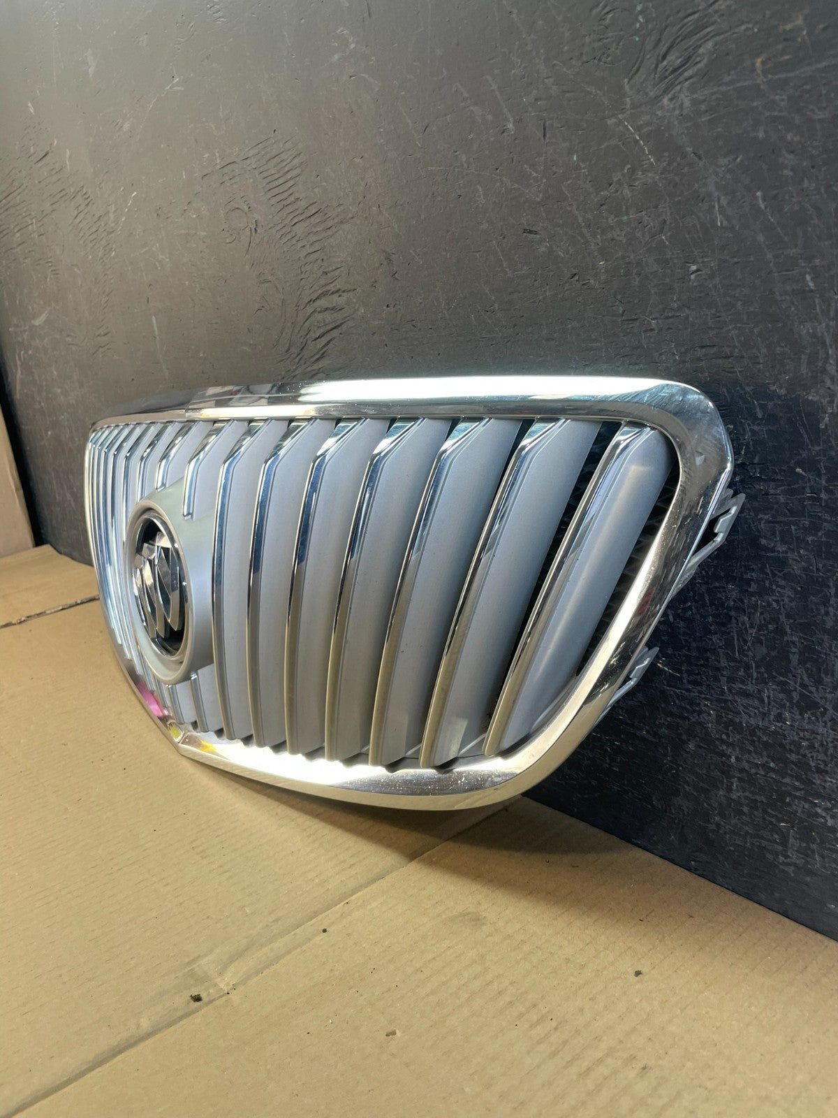 2010 2011 2012 2013 Buick Lacrosse Front Upper Grill Grille AE3541 DG1