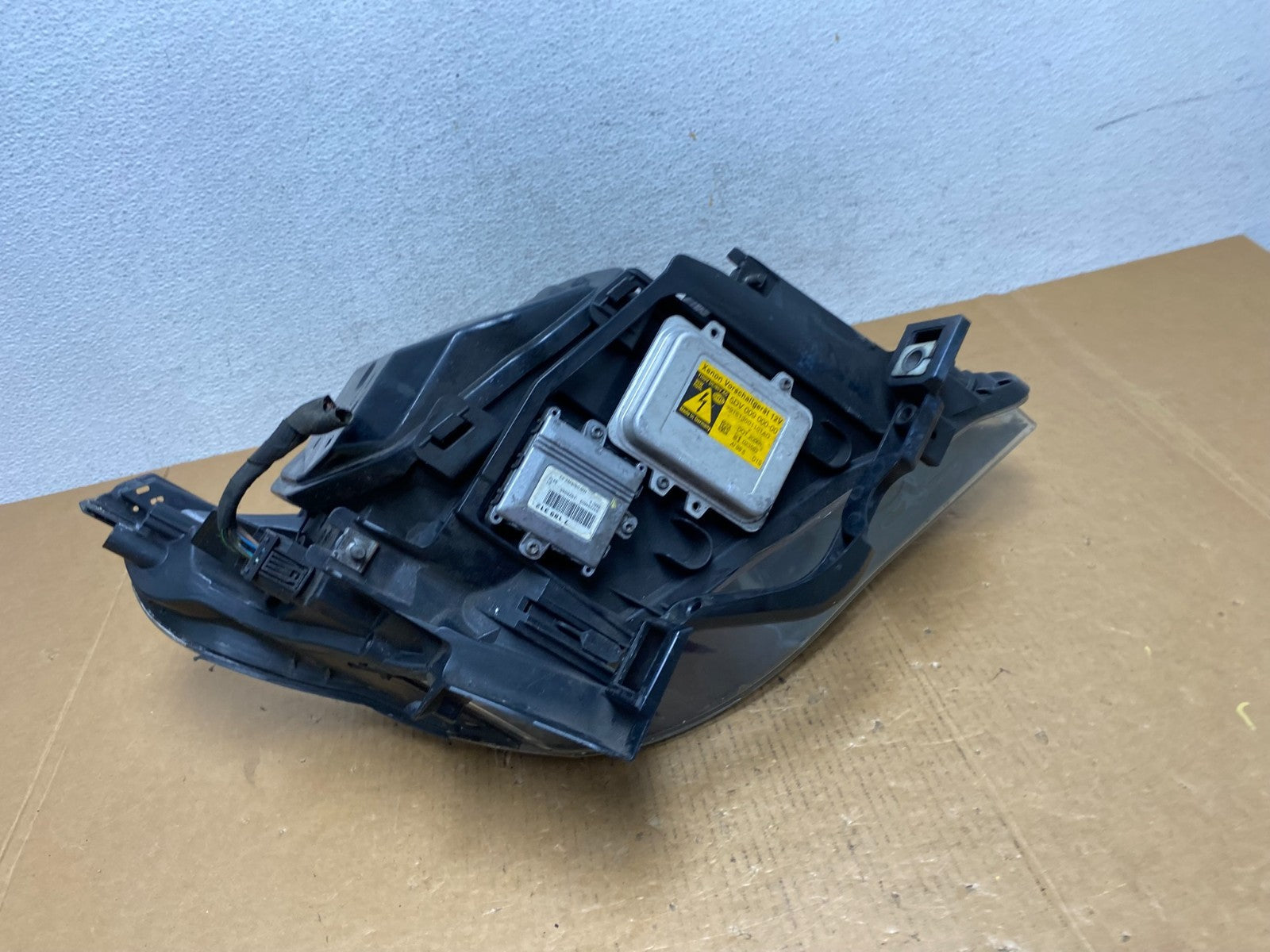 2008 to 2010 Bmw 5 Series 535I 550 Xenon Left Driver LH Headlight AE0560 DW10