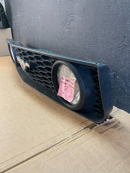 2005 - 2009 Ford Mustang Front Upper Grille Grill AE8375 DW1