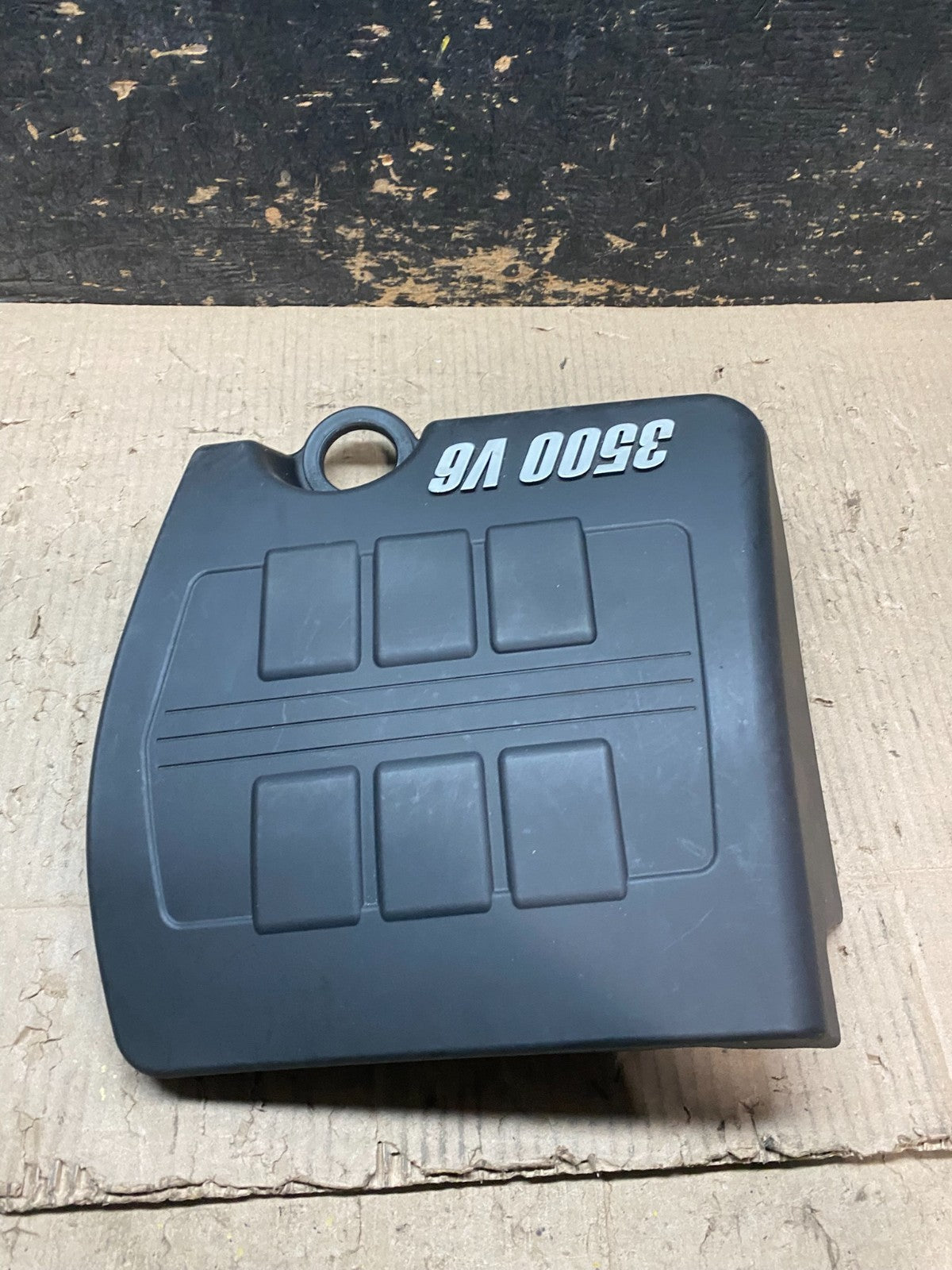 2005 to 2006 Chevrolet Malibu 3.5L Engine Cover Plastic Motor Shield X8287 DG1