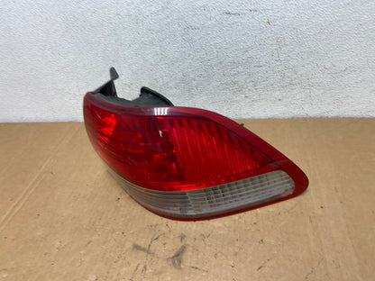 2001 to 2002 Honda Accord Sedan 4door Right Passenger Tail Light AD3111 LK1