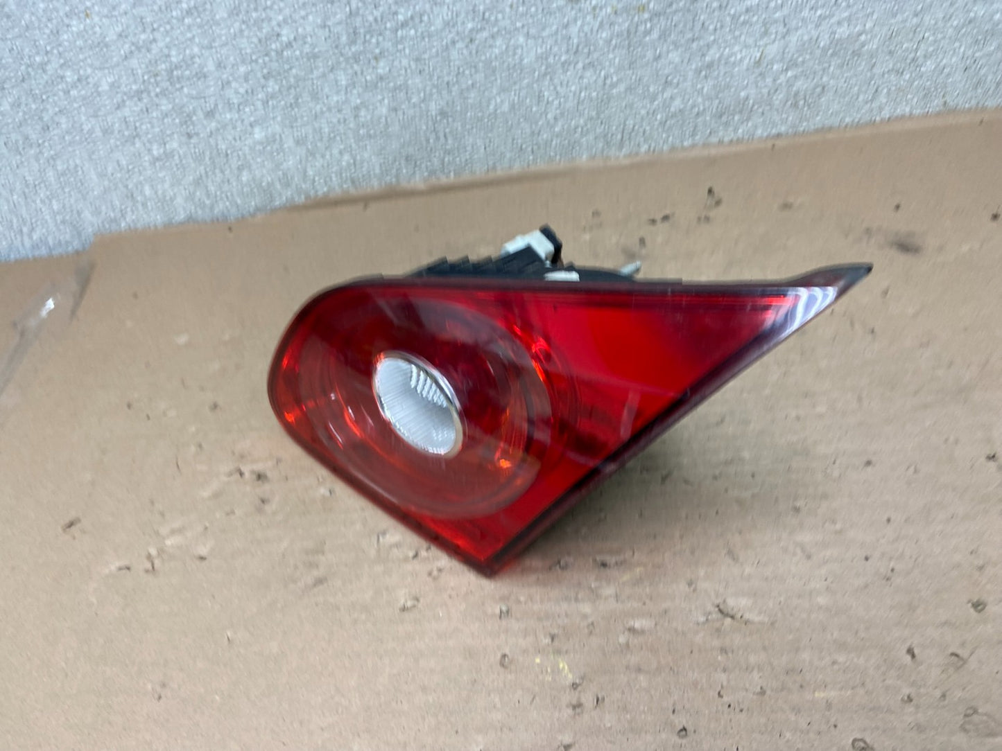 2009-2012 Volkswagen CC Right Passenger RH Side Tail Light Inner Trunk AB0097 LK1